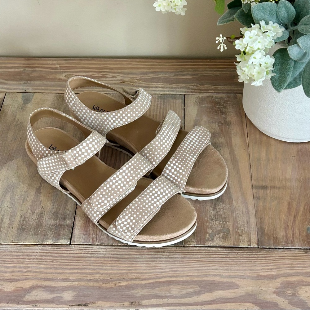 Vaneli Hazy Wedge Neutral Sandal ☀️